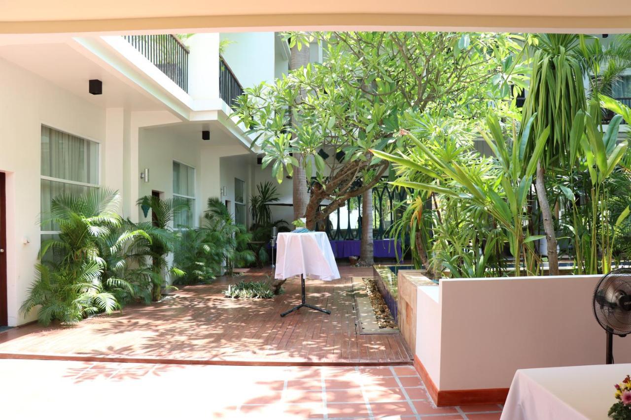 Landing Gold By Amatak Siem Reap Exterior foto